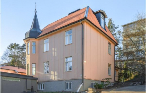 Nice home in Nynäshamn with 4 Bedrooms, Nynäshamn